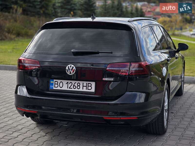 Універсал Volkswagen Passat 2015 в Тернополі