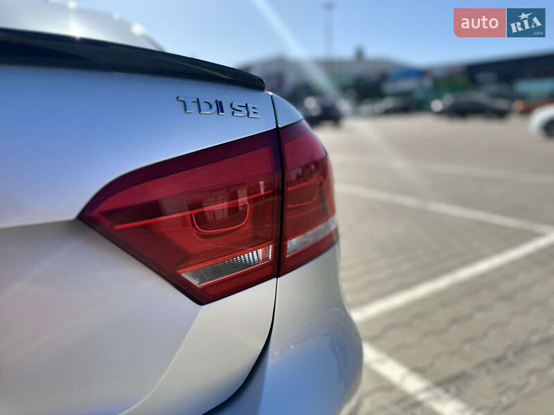 Седан Volkswagen Passat 2013 в Софиевской Борщаговке