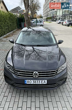 Седан Volkswagen Passat 2016 в Ужгороде Седан Volkswagen Passat 2016 в Ужгороде