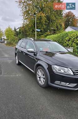 Универсал Volkswagen Passat 2014 в Запорожье