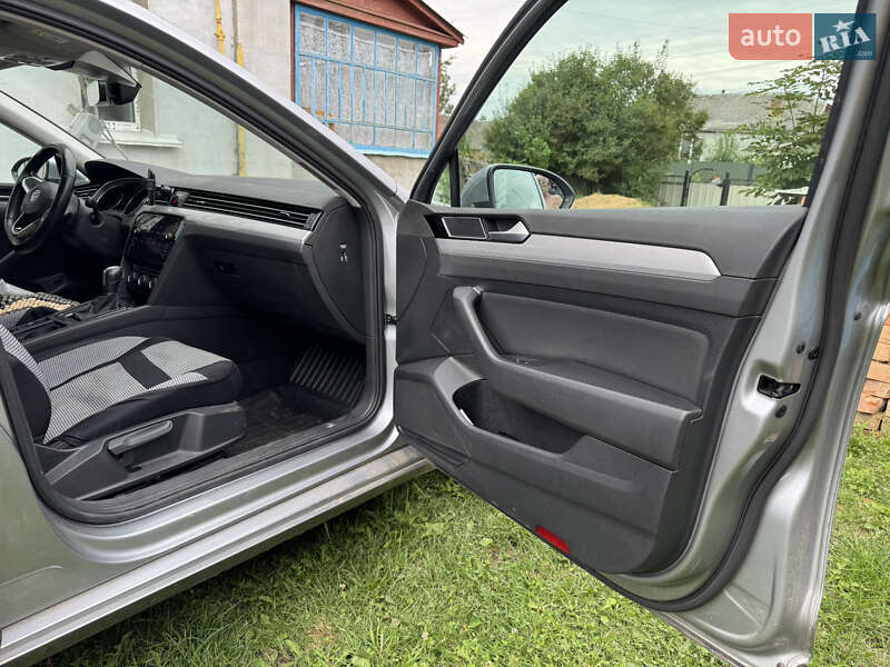 Универсал Volkswagen Passat 2020 в Романове фото 14 Универсал Volkswagen Passat 2020 в Романове