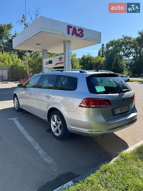 Универсал Volkswagen Passat 2012 в Ахтырке фото 4 Универсал Volkswagen Passat 2012 в Ахтырке
