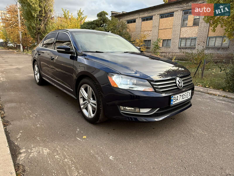 Седан Volkswagen Passat 2012 в Кривом Роге