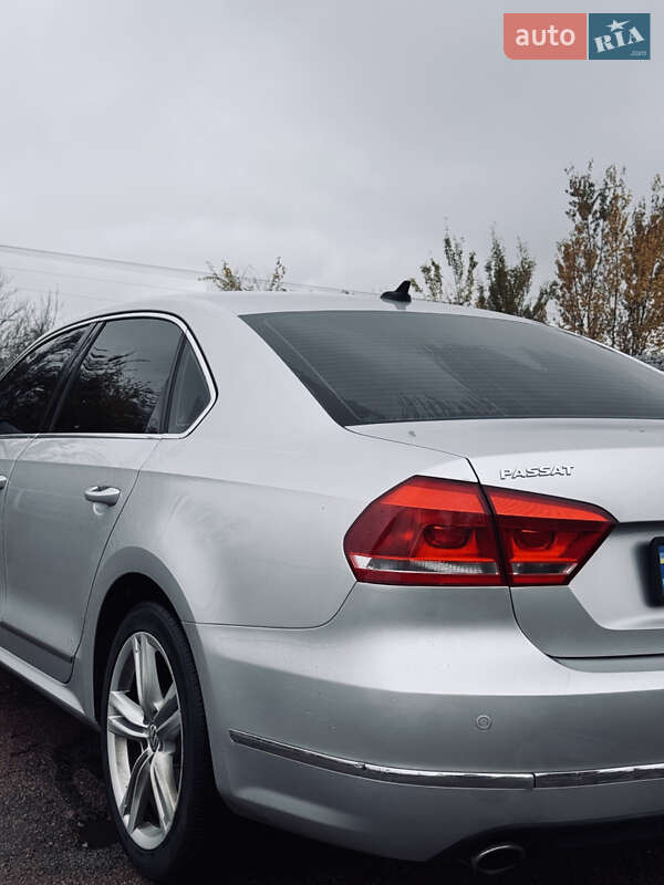 Седан Volkswagen Passat 2013 в Прилуках
