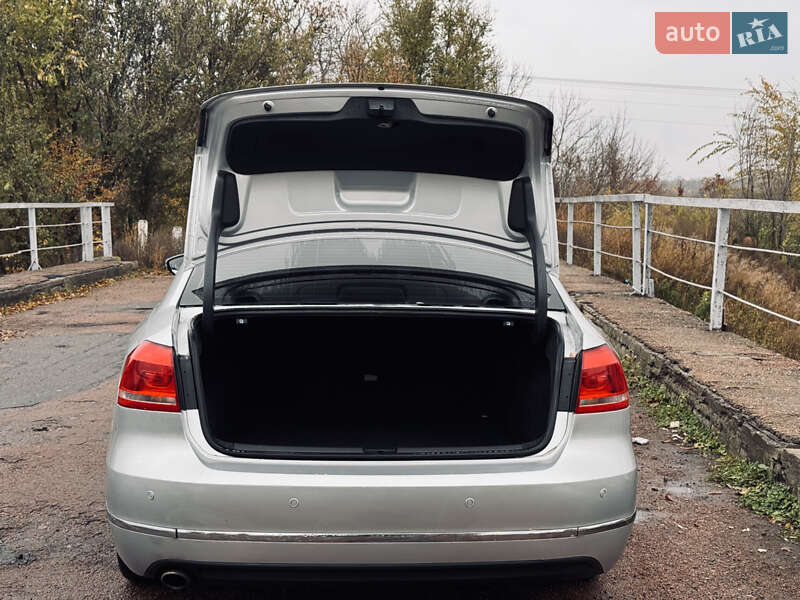 Седан Volkswagen Passat 2013 в Прилуках