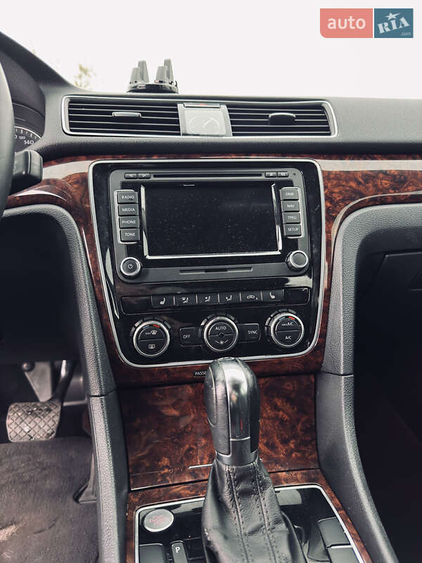 Седан Volkswagen Passat 2013 в Прилуках