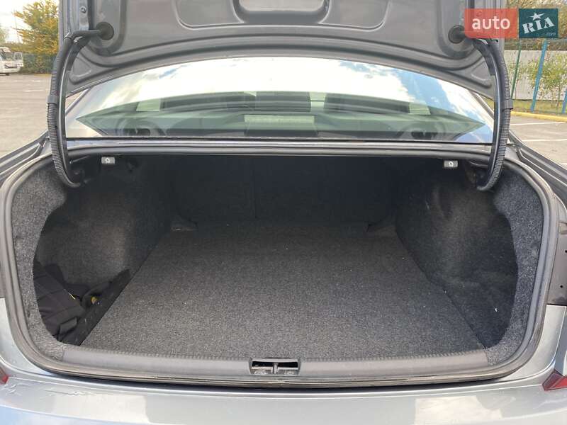 Седан Volkswagen Passat 2017 в Ужгороде фото 10 Седан Volkswagen Passat 2017 в Ужгороде