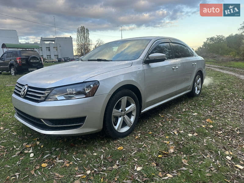 Седан Volkswagen Passat 2013 в Киеве фото 2 Седан Volkswagen Passat 2013 в Киеве