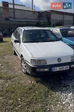 Седан Volkswagen Passat 1992 в Києві