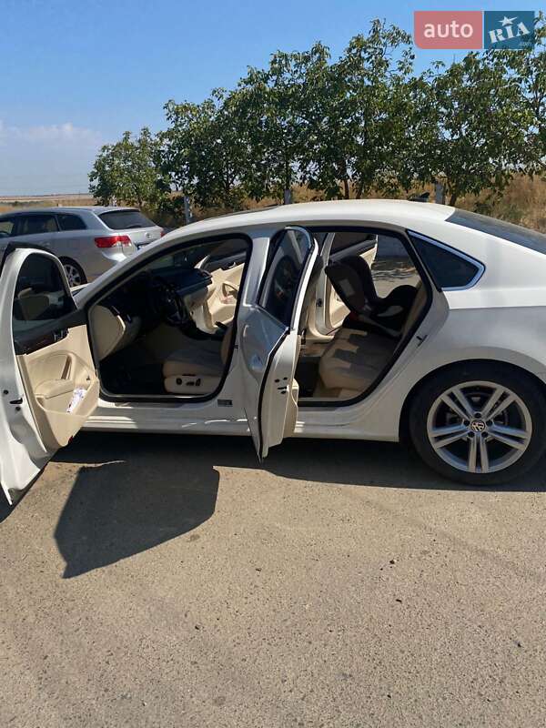 Седан Volkswagen Passat 2014 в Черноморске