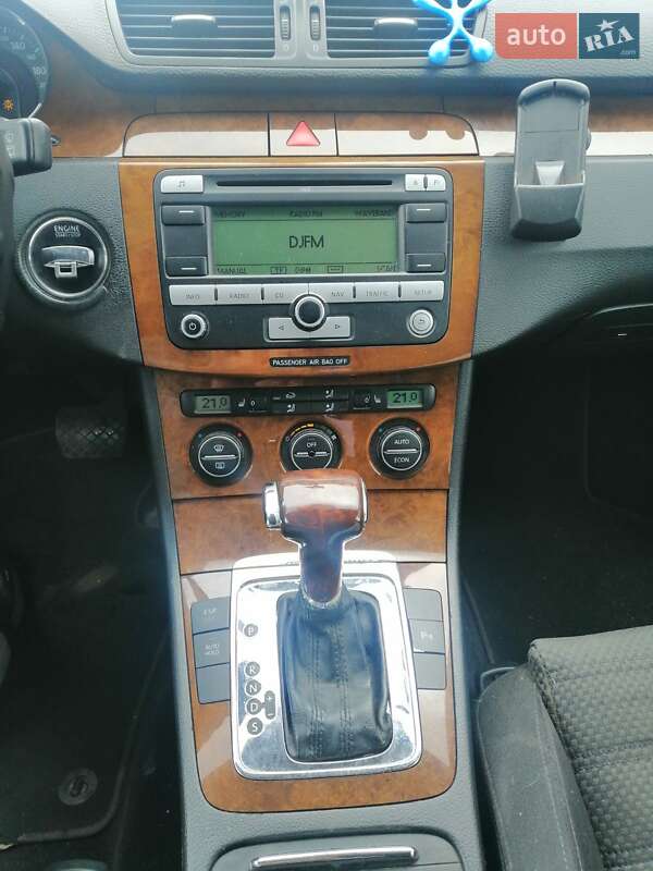 Универсал Volkswagen Passat 2005 в Полтаве