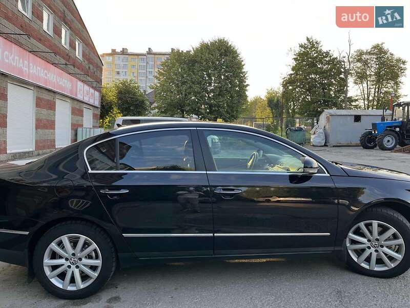 Седан Volkswagen Passat 2006 в Ивано-Франковске