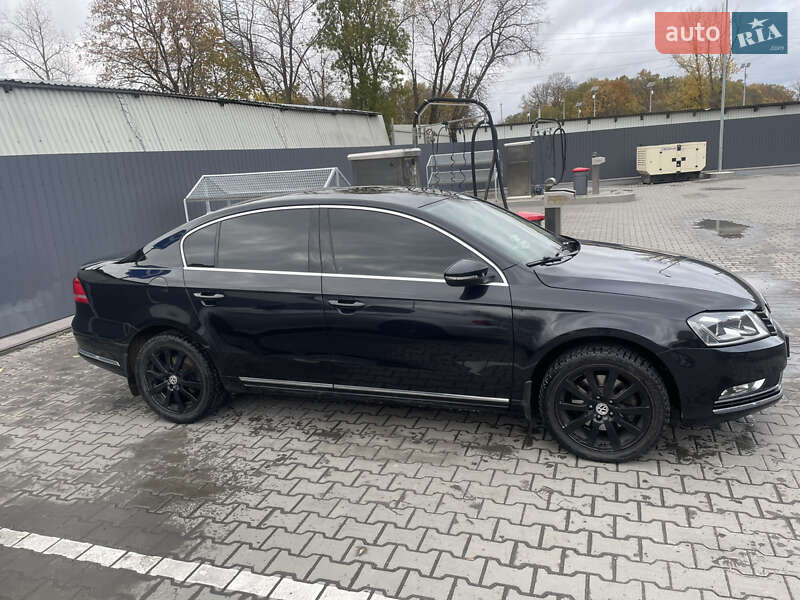 Седан Volkswagen Passat 2011 в Тернополе фото 8 Седан Volkswagen Passat 2011 в Тернополе