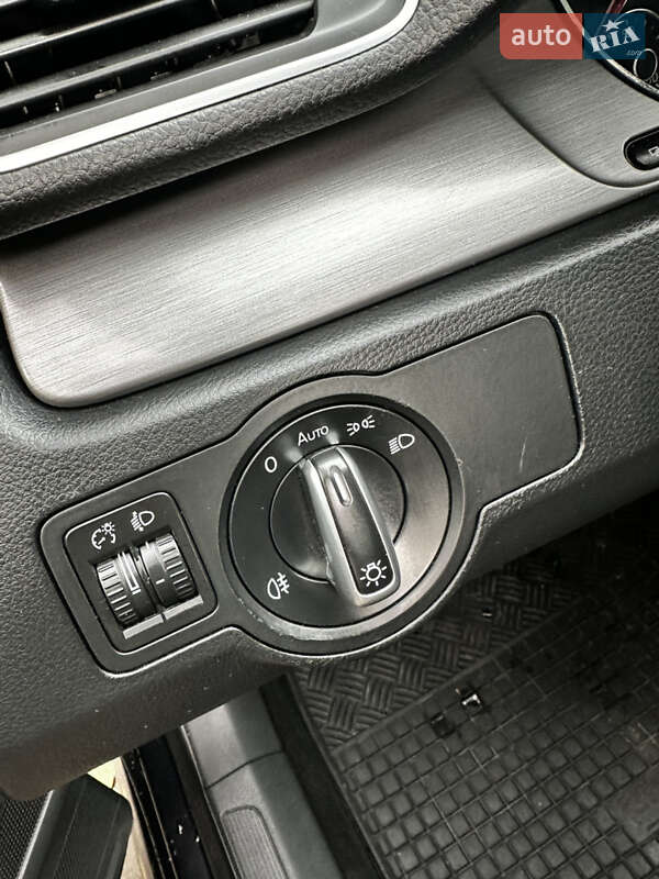 Седан Volkswagen Passat 2014 в Хмельницком