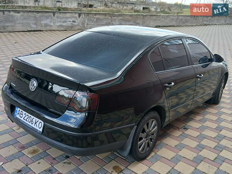 Седан Volkswagen Passat 2008 в Гайсине