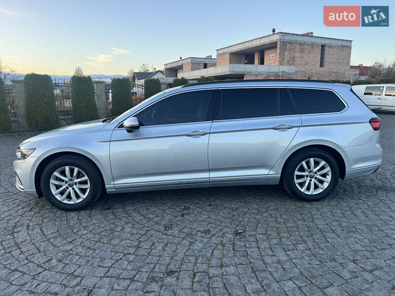 Універсал Volkswagen Passat 2021 в Києві
