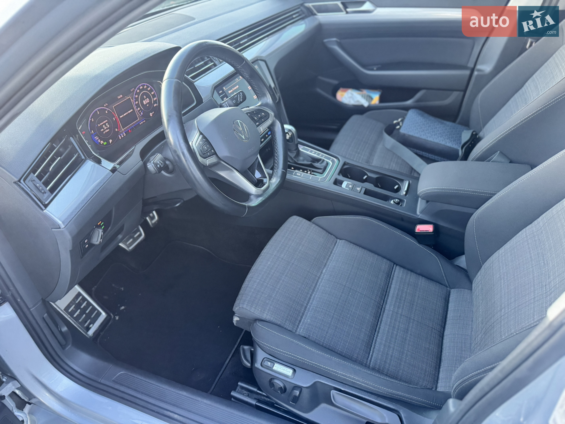 2021 Volkswagen Passat - мініатюра 12