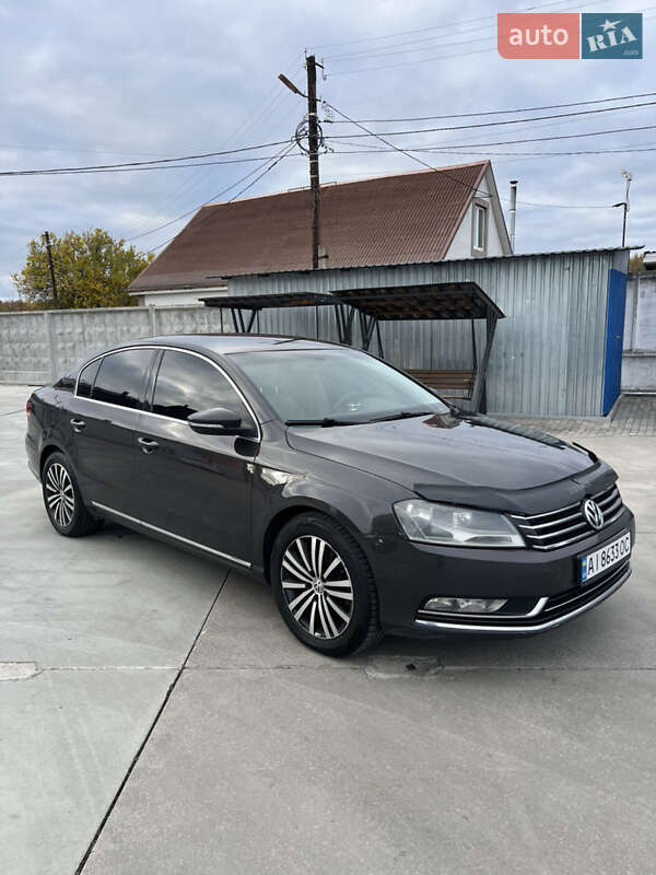 Седан Volkswagen Passat 2011 в Білій Церкві