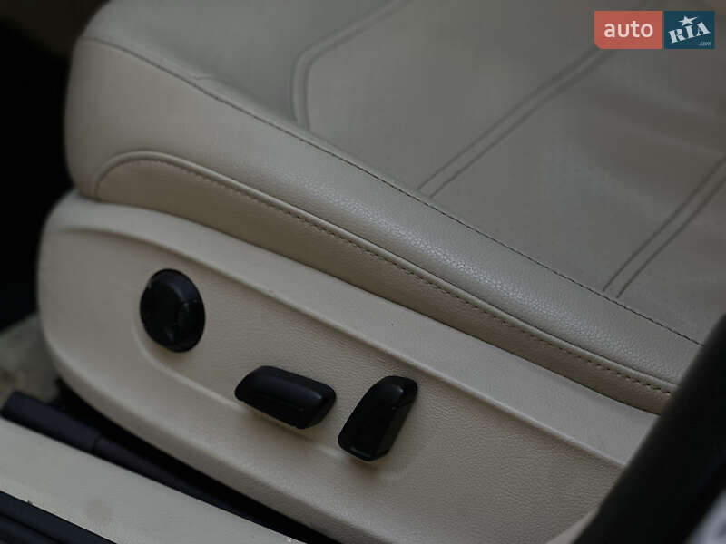 Седан Volkswagen Passat 2015 в Кропивницькому