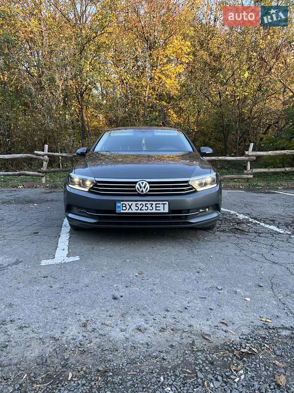 Седан Volkswagen Passat 2015 в Хмельницком фото 11 Седан Volkswagen Passat 2015 в Хмельницком
