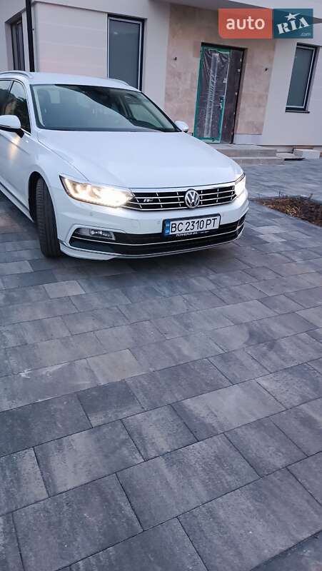 Универсал Volkswagen Passat 2017 в Золочеве