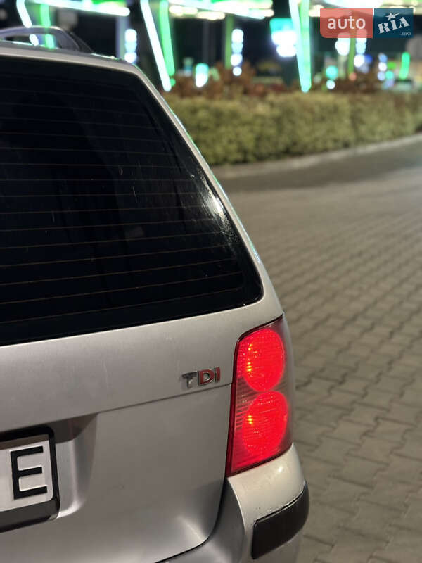 Універсал Volkswagen Passat 2001 в Хмельницькому