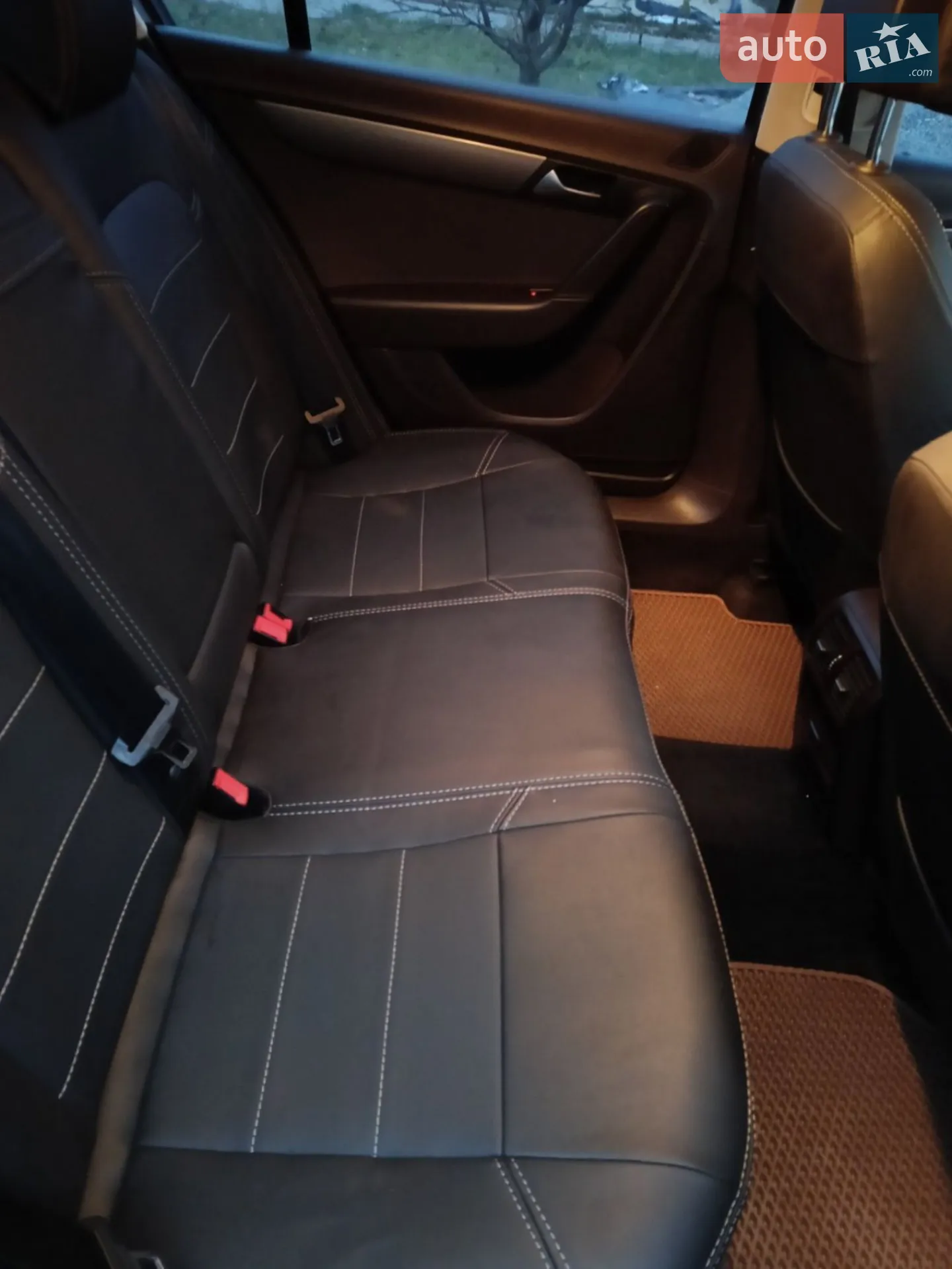 2012 Volkswagen Passat - мініатюра 9