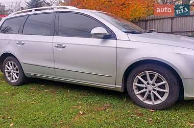 Универсал Volkswagen Passat 2010 в Харькове