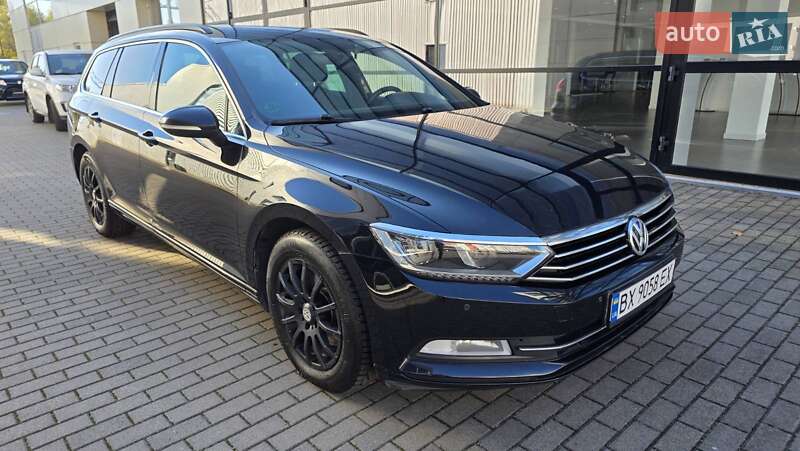 Универсал Volkswagen Passat 2015 в Хмельницком