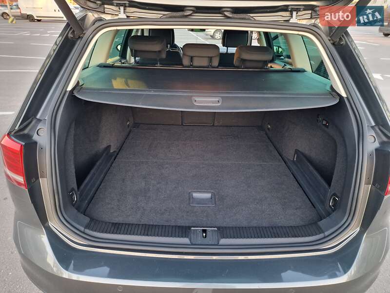 Універсал Volkswagen Passat 2015 в Києві фото 34 Універсал Volkswagen Passat 2015 в Києві