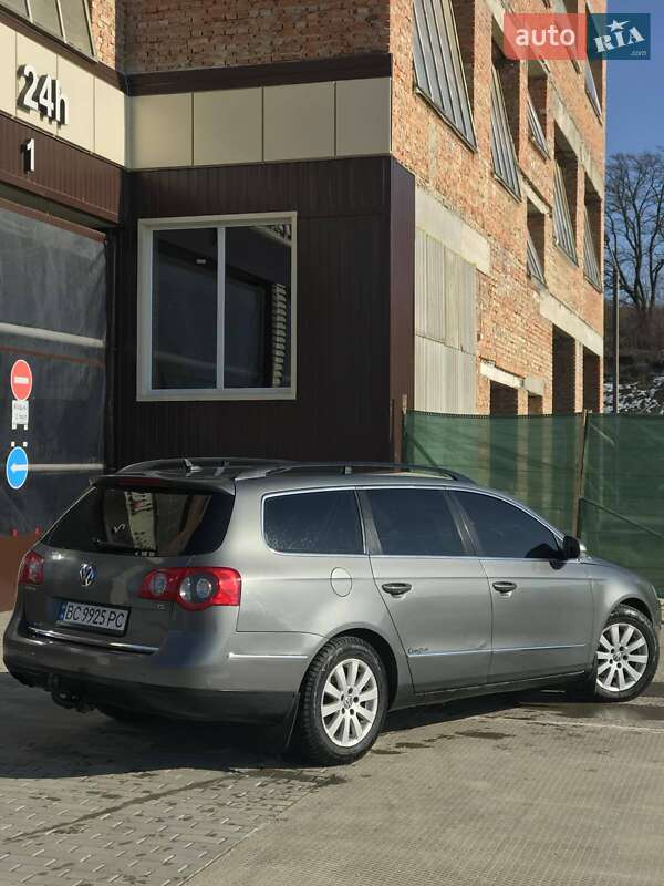 Универсал Volkswagen Passat 2008 в Жидачове