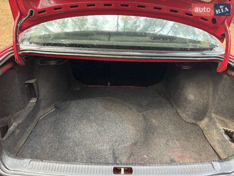 Седан Volkswagen Passat 1993 в Ахтырке