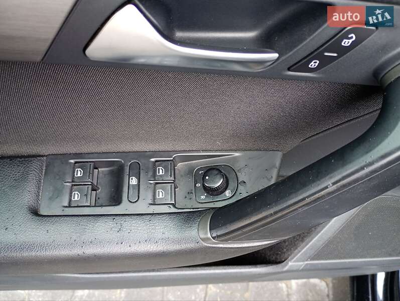 Универсал Volkswagen Passat 2012 в Маневичах