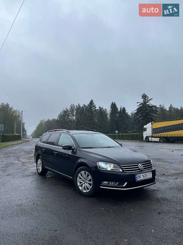 Volkswagen Passat 2012 Volkswagen Passat 2012