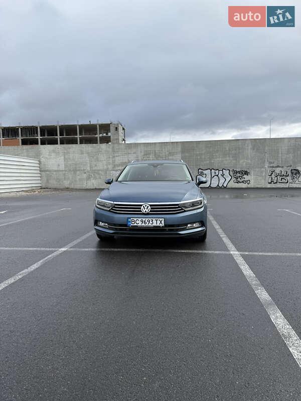 Универсал Volkswagen Passat 2017 в Львове фото 2 Универсал Volkswagen Passat 2017 в Львове
