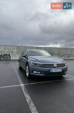 Универсал Volkswagen Passat 2017 в Львове Универсал Volkswagen Passat 2017 в Львове