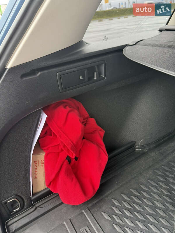 Универсал Volkswagen Passat 2017 в Львове фото 42 Универсал Volkswagen Passat 2017 в Львове