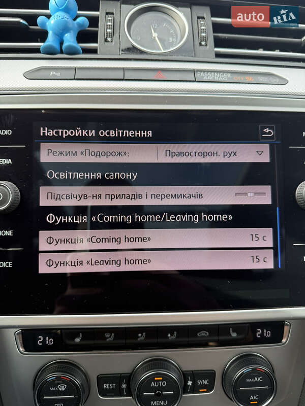 Универсал Volkswagen Passat 2017 в Львове фото 49 Универсал Volkswagen Passat 2017 в Львове