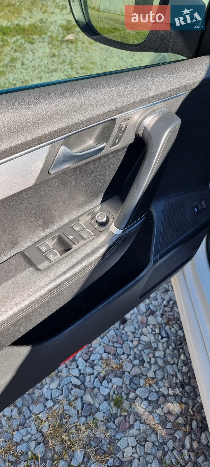 Volkswagen Passat 2014 VIN WVWZZZ3CZEP016301 фото оголошення 9 з 18