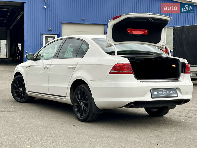 Седан Volkswagen Passat 2013 в Киеве фото 18 Седан Volkswagen Passat 2013 в Киеве
