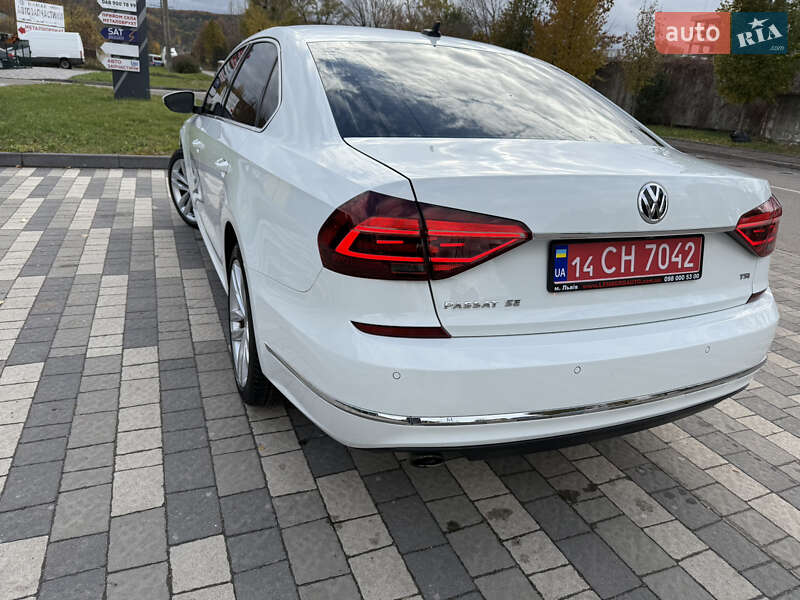Седан Volkswagen Passat 2017 в Львові