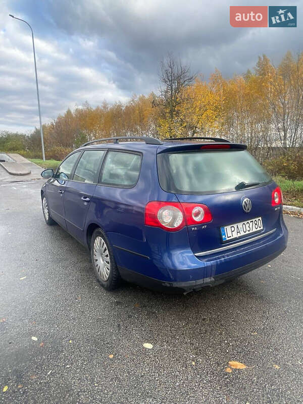 Универсал Volkswagen Passat 2006 в Киеве
