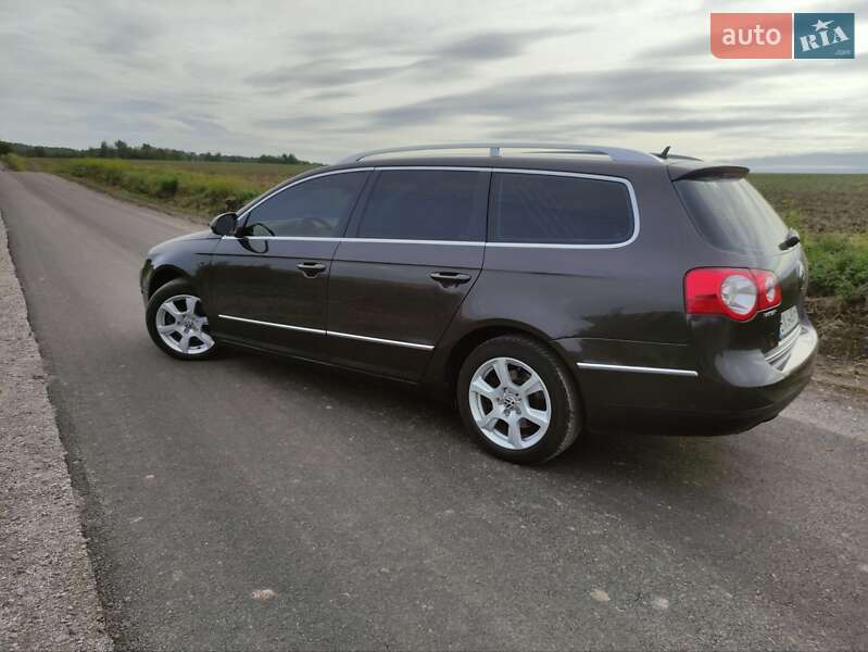 Универсал Volkswagen Passat 2006 в Хмельницком
