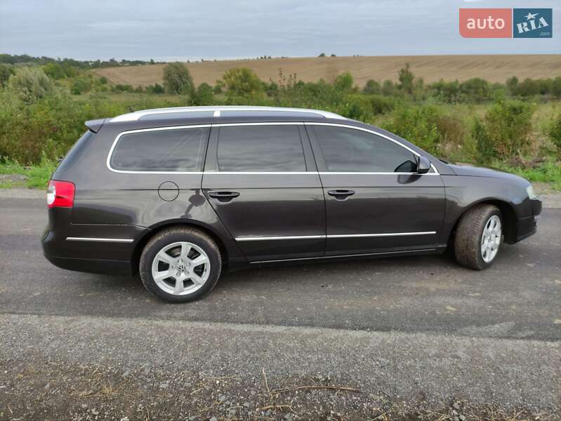 Универсал Volkswagen Passat 2006 в Хмельницком