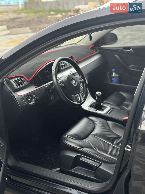 Универсал Volkswagen Passat 2009 в Львове