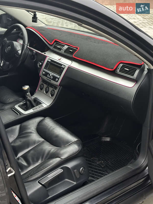 Универсал Volkswagen Passat 2009 в Львове