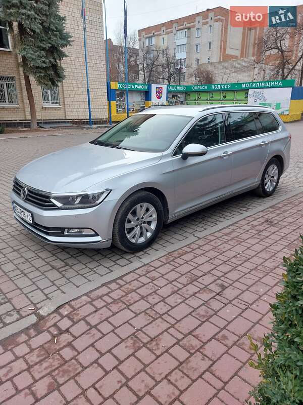 Універсал Volkswagen Passat 2017 в Могилів-Подільському
