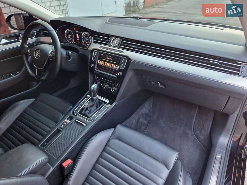 Универсал Volkswagen Passat 2016 в Киеве фото 55 Универсал Volkswagen Passat 2016 в Киеве