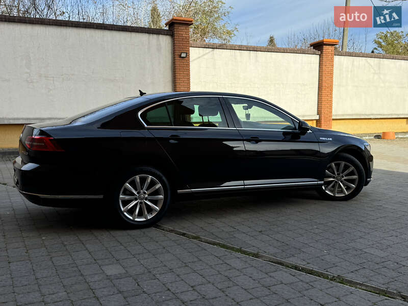 Седан Volkswagen Passat 2016 в Львове фото 7 Седан Volkswagen Passat 2016 в Львове