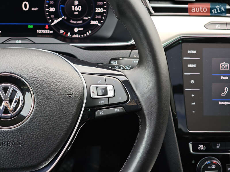 Универсал Volkswagen Passat 2018 в Луцке фото 28 Универсал Volkswagen Passat 2018 в Луцке